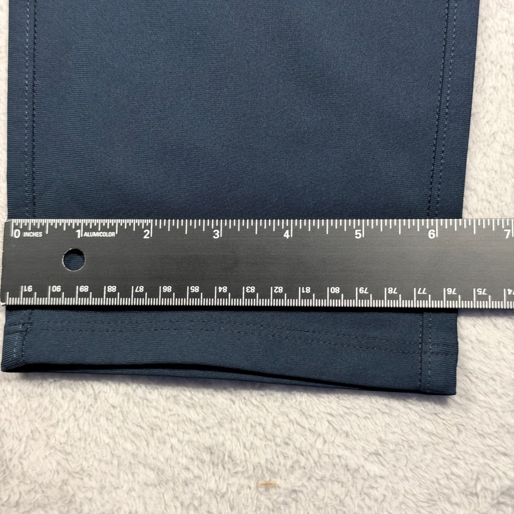 Vuori Meta Pants Mens 30 Navy Blue Technical Performance 5-Pocket Trousers V430 - Picture 10 of 11